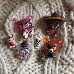 Five Nights at Freddy’s Figurine Set